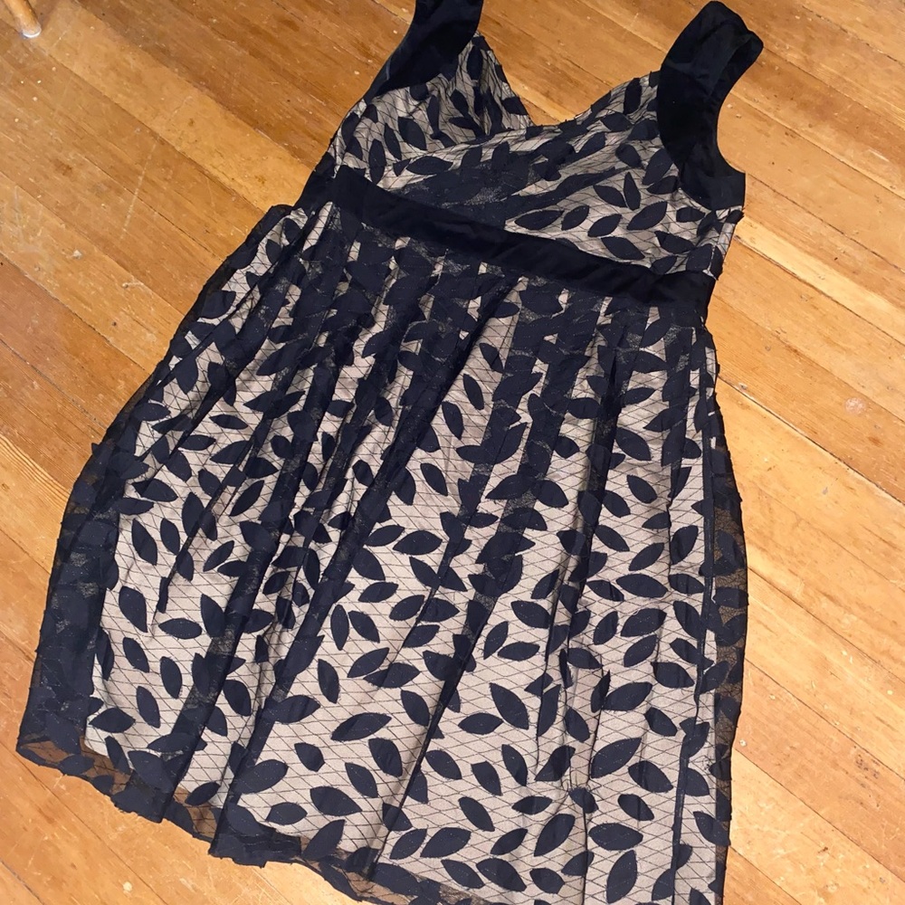 Elegant Y2K Vintage Sheer Black and Cream Leaf Pattern Dress 22